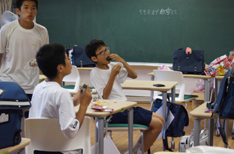 東日本大震災で傷ついた子どもたちの、居場所を確保